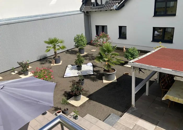 Zur Stadtmauer アパート バート・ベルクツァーバーン