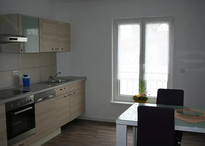 Zur Stadtmauer アパート バート・ベルクツァーバーン